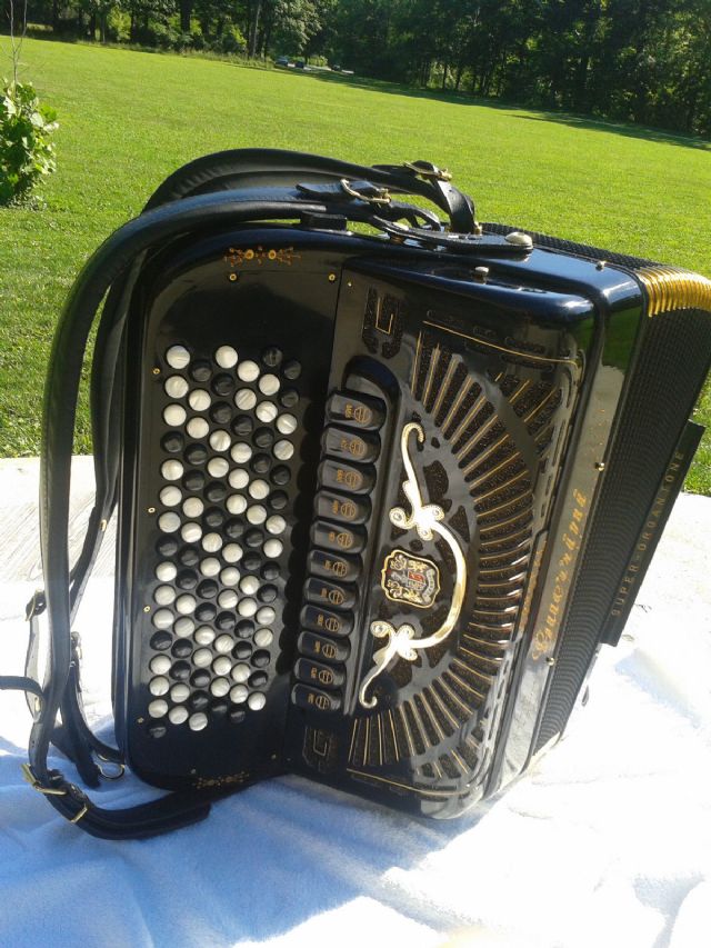 Virtual Acoustic - Guerrini Superior 2 accordion for NI Kontakt VST